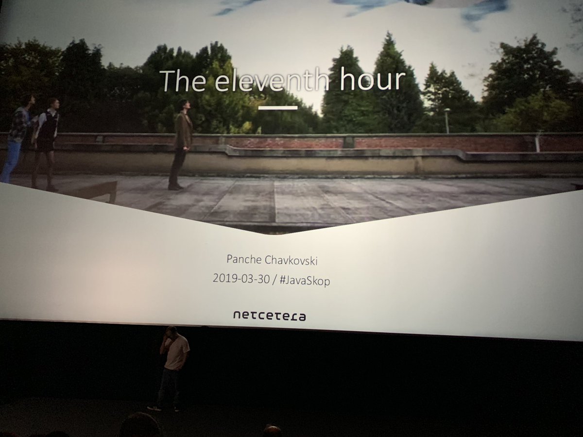 alexhris's tweet image. Sign out with @hsilomedus and Dr. Who #javaskop