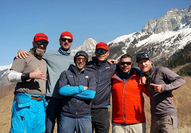 Never stand next to people taller than you for a photo! Spring has sprung here in Chamonix and we’ve been doing some filming with <a href="/outdoor/">Martin</a>.jake so stay tuned for the latest batch of films to be released on the <a href="/skyschooluk/">skyschooluk</a> YouTube Channel. Next stop Spai… ift.tt/2V4FOOU