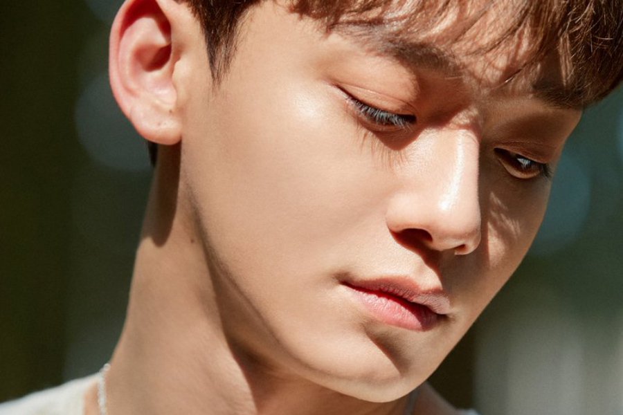 soompi's tweet photo. #EXO's #Chen Is Melancholy In Gorgeous New Teasers For Solo Debut https://t.co/kIJqn5f0ik https://t.co/XuAxwN9xSF