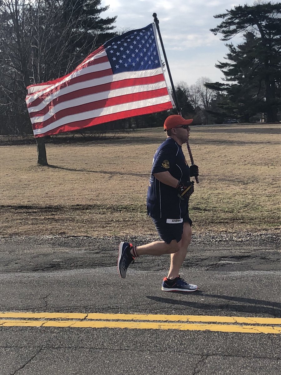 SHA_5K's tweet photo. It was an extreme honor to meet Team Jordan, running in celebration of the life of Marine Lance Cpl. Jordan C. Haerter of Sag Harbor who died April 22, 2008 serving during Operation Iraqi Freedom @TomorrowsHopeLI @USMC https://t.co/vbJqYes0MW