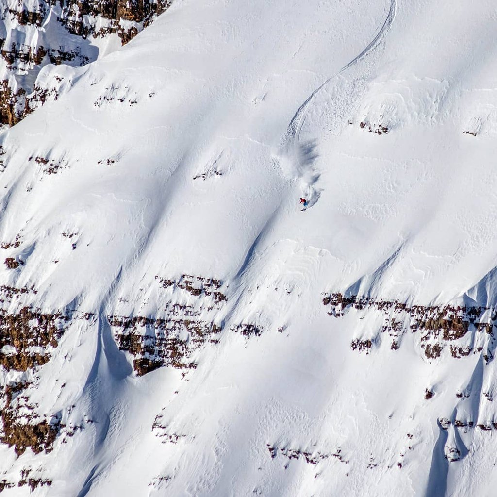 SwanyGloves's tweet image. #Repost @o_leeps
One of my favorite lines yesterday skiing pucker for the first time this season! Awesome shot by @bowersjohn! #alwaysgo.
-
-
 #SwanyGloves #SkiLife #SkiBum #Snowboard #ski #Livingmybestlife #Swanyathletes #SkiGloves #MountainLife #SnowboardLife #SkiSeason