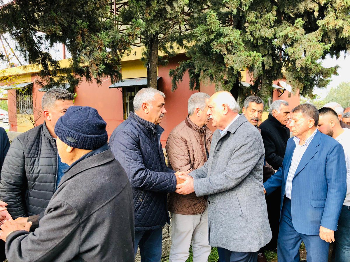 seyfidingil's tweet photo. Kumlu'da Kumlu Belediye Başkanımız İbrahim Paç'ın abisi merhum Şevket Paç'ın cenaze törenine katıldık. Merhuma Allah'tan rahmet aile yakınlarına başsağlığı diledik. https://t.co/mQDNmJ4mmQ