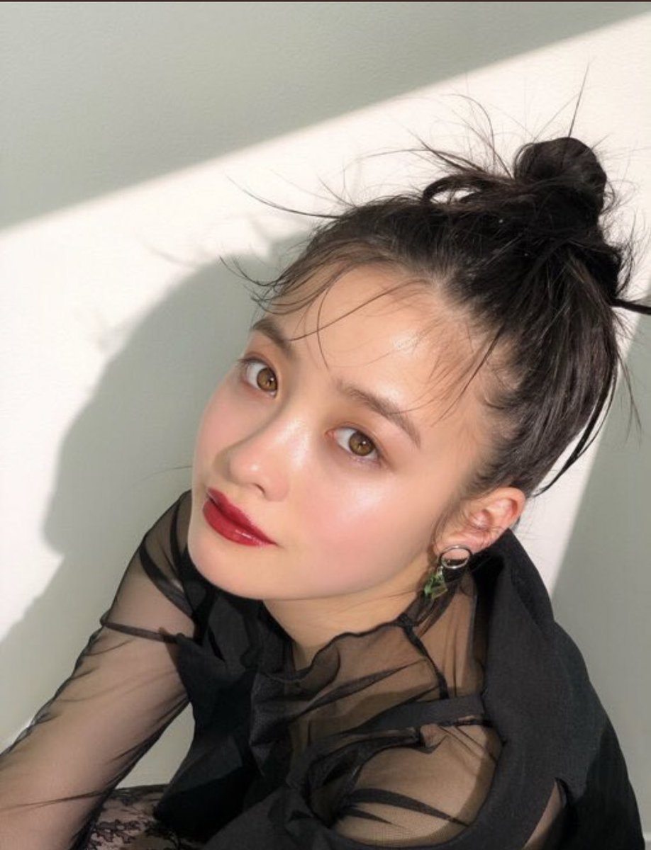 ট ইট র エマちゃん 橋本環奈ちゃんのこの写真 ノーマスカラ ノーアイライン で極めつけにこの髪型なに 私がやったら力士のつっぱり後にしかならないわ と静かなる絶望 ট ইট র エマちゃん 橋本環奈ちゃんのこの写真 ノーマスカラ ノーアイライン で極めつけにこの髪型なに 私がやったら力士のつっぱり後にしかならないわ と静かなる絶望
