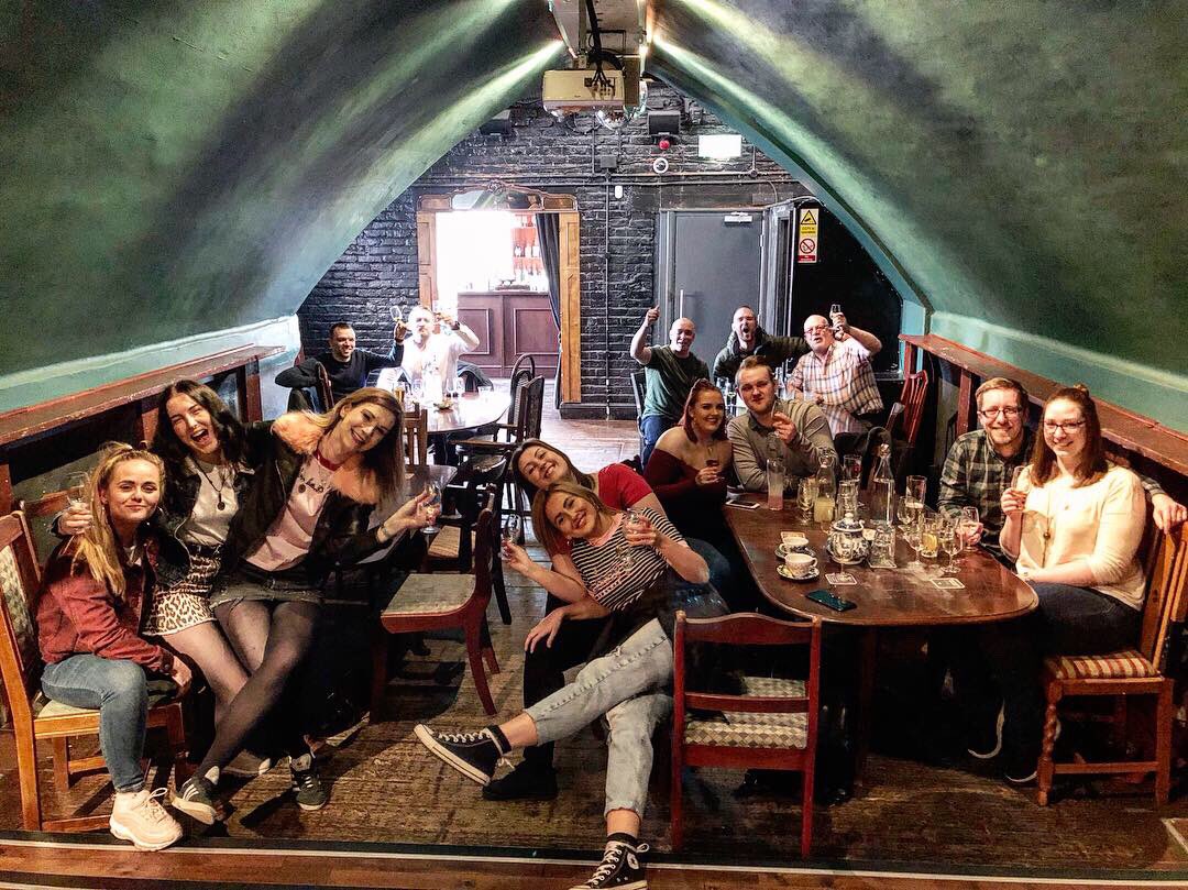DrinksEnthusist's tweet photo. Great afternoon with these bunch of rum lovers at @Lock91Mcr! Looking forward to seeing them all again at @McrRumFestival! #rum #rumlove #manchester #drinkology #lock91 #tasting https://t.co/zZEUFpa2wh