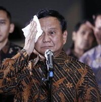 negativisme's tweet photo. katanya "Saya lebih TNI dari TNI",  yakali masa iya yang lebih TNI dipecat? 

#PecatanLebihTNIdariTNI https://t.co/45KaWESBGm