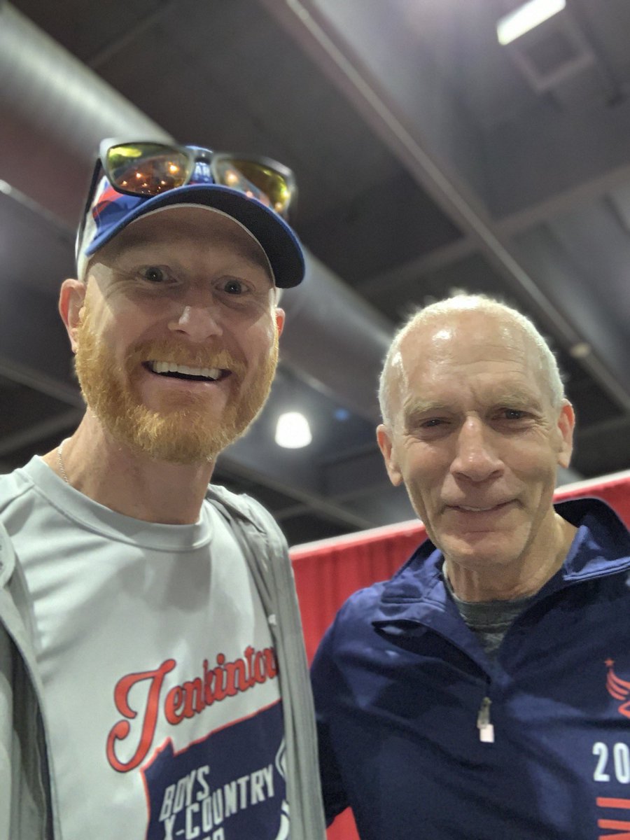 TheCelticRunner's tweet photo. Had to get a #bartie with the Mayor of Running, @BartYasso at @LOVERUNPHILLY Bib pickup today. What a great ambassador for the sport of running. https://t.co/4PdR2rsA8d