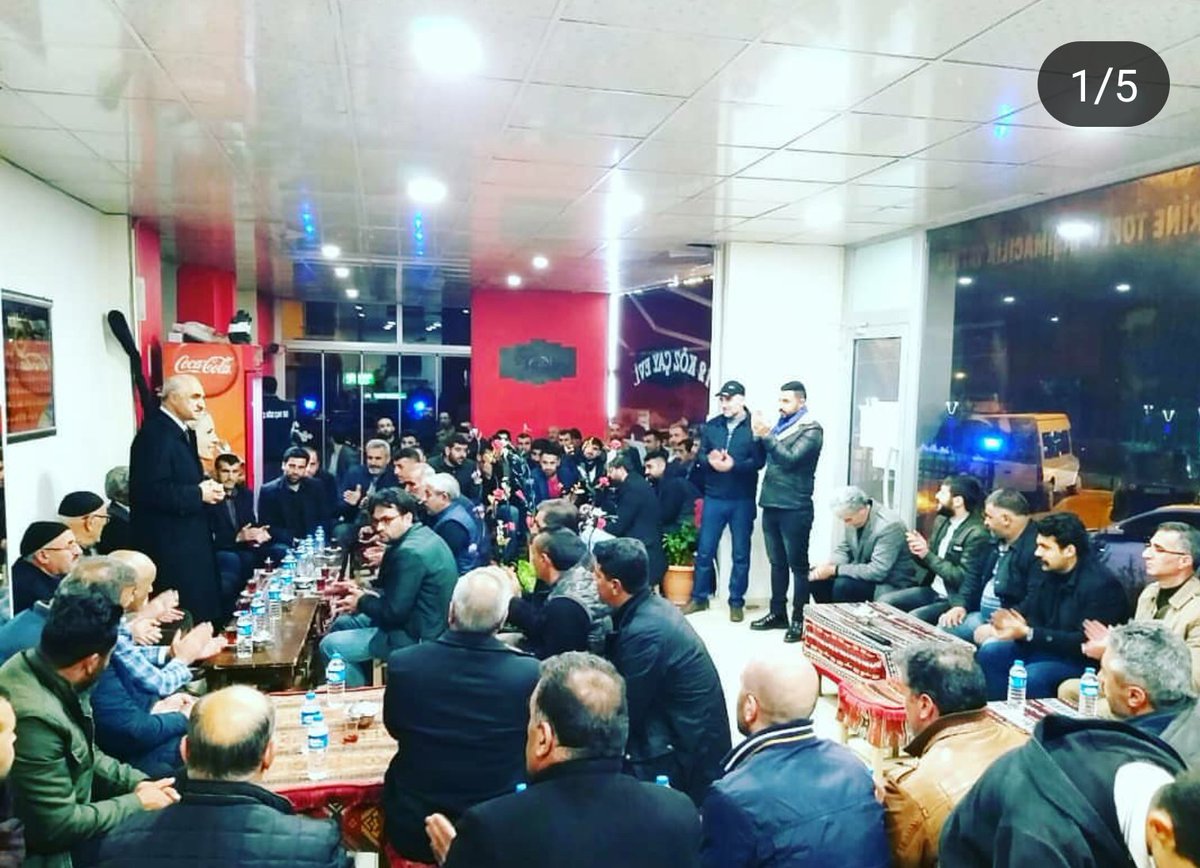 Murat01439611's tweet photo. Adil olacağız. Doğru olacağız  herkesi herkesimi sevgi ile kucaklayacağız parti ve fikir ayırımı yapmayacağız. Güzel şehrimiz Bingölü halkımız ile beraber yöneteceğiz  makamda değil sahada olacağız  Ziya buyankara 
#oylarziyahocaya https://t.co/E18f9a5uw4
