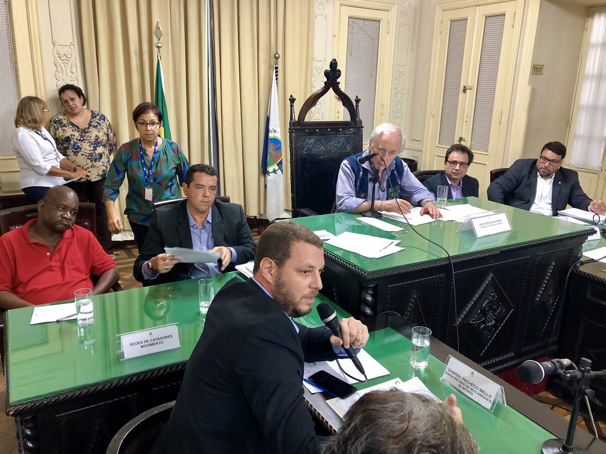 cemprebr's tweet image. Participamos do excelente debate promovido pelo Deputado @minc_rj em audiência pública na @alerj Boas perspectivas para avanço do setor de #reciclagem no Estado do RJ a partir da Lei 8151/18. #CEMPRE