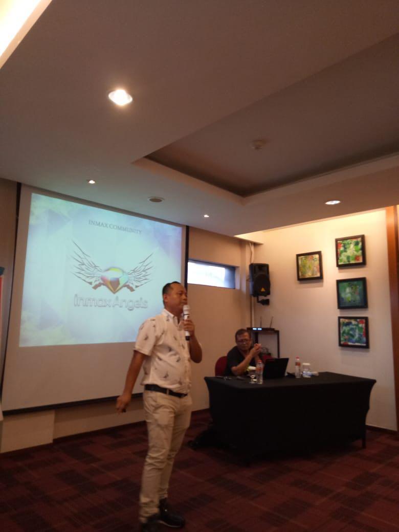 inmax_exchange's tweet image. following Bandung, in the Solo City INMAX also held an event with the theme of education about cryptocurrency for the inmax community who attended. The event was led directly by Mr. Sam Sumadi (Co Founder of INMAX). 

🌕 Read More : 
t.me/inmax_exchange…

#inmax #inx #exchange