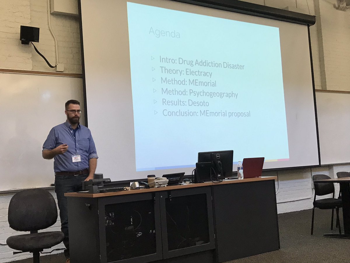 CRDM_Symposium's tweet photo. De. Annette Gatison &amp; Clayton Benjamin presenting on the panel: Discussing Health: Presentation, Conversation &amp; Visualization. #DialogAsSocialAction https://t.co/EP3bo3AvEK