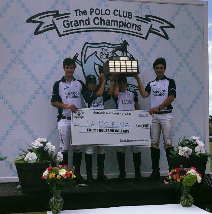 La Dolfina, campeón del $50,000 National 12-Goal Tournament en Grand Champions: Juan Martín Zubía, Poroto Cambiaso, Santos Merlos y Segundo Merlos.
<a href="/GrandChampions_/">Grand Champions Polo</a> <a href="/ChukkerTV/">ChukkerTV</a> <a href="/melissaganzi/">Melissa Ganzi</a> <a href="/LaDolfinaok/">La Dolfina</a> <a href="/juanmartinzubia/">Juan Martin</a> <a href="/SebiMerlos/">Sebastian Merlos</a> <a href="/PiteMerlos/">Pite Merlos</a> <a href="/ACambiasoOK/">Adolfito cambiaso</a> <a href="/horseandhoof/">Horse and Hoof</a>