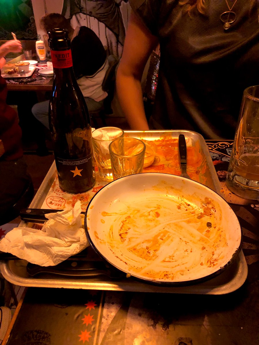 BeardyBeerBoy1's tweet photo. Nailed It!  The @Jose_Pizarro / @MEATliquorSW11 / @EstrellaDammUK collaboration was awesome.   #yummyfood #foodporn https://t.co/DKIpoNfp39