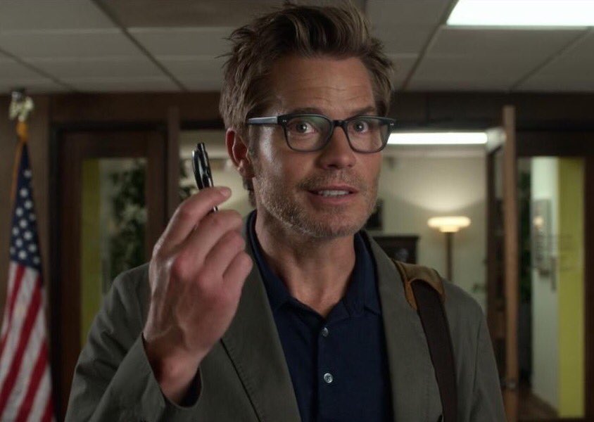 francescaaahhhh's tweet image. Timothy Olyphant wearing glasses. That's it. That's the tweet. #SantaClaritaDiet