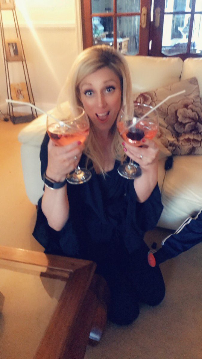 VikkieWoods's tweet photo. So while everyone is out on stag and hen do’s... me and my mum have had a duckling party ... 🎉 🥳 🐥 #doublegin #party #mothersdaytomorrow https://t.co/GPVpUFuIoq