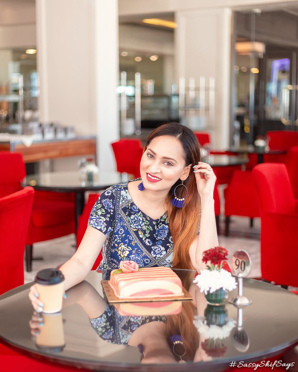 SassyShifSays's tweet photo. High Tea Party can’t be missed out on at the ground floor in @thekingsburylk #GourmetStation in #Colombo #SriLanka 😻😻
#VisitSriLanka https://t.co/jTAwuuSx0F