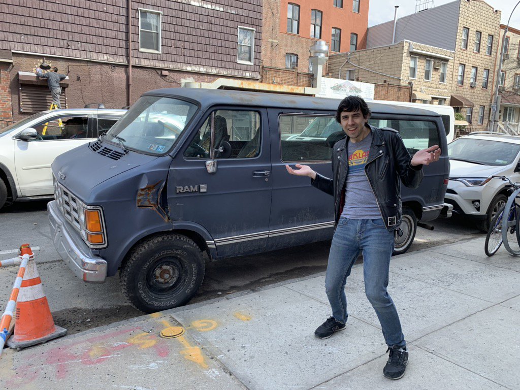 1800PATBYRNE's tweet photo. Hey @TonyDanza , found your van from #WhosDaBoss how bout a freggin retweet ova herrrrreeeeee’?!?! https://t.co/wCplo2UyWI