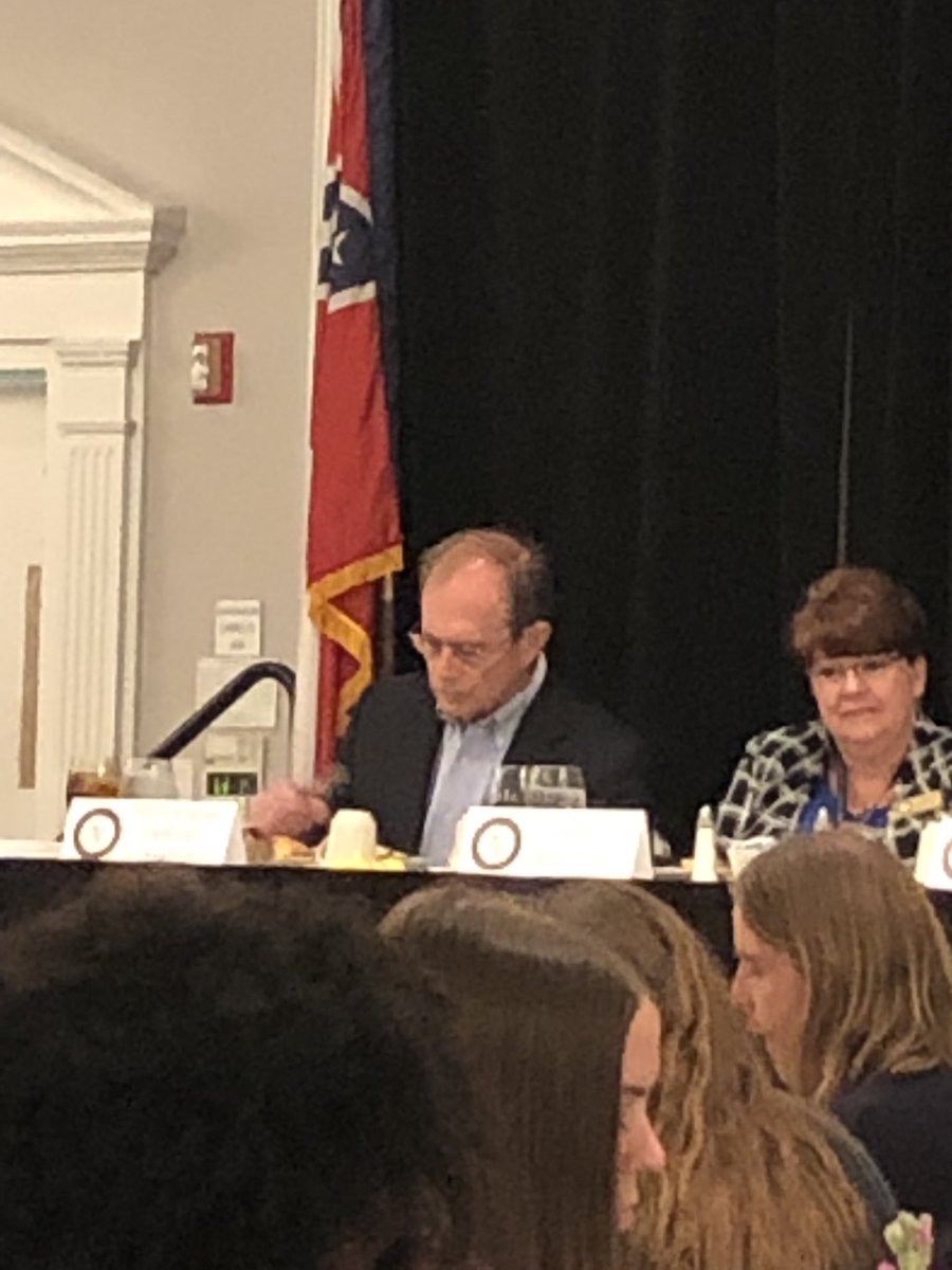tchrmomnthesip's tweet photo. What a great day spent @MSProfEd Spring Symposium learning, networking and growing. Thankful for the opportunity to hear @Jay4Mississippi @DelbertHosemann @gerrybrooksprin @MarshallRamsey speak. #mpe40 #BlueForMSteachers https://t.co/gUEKtgQYqF