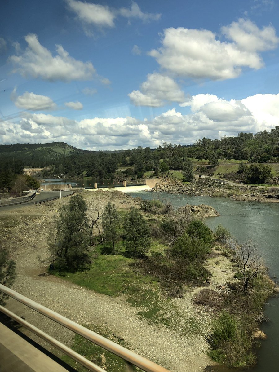MMCanada17's tweet image. Learning about the State Water Project/Bay-Delta with MWD is fascinating! @CanCGLA @mwdh2o #learningaboutwater