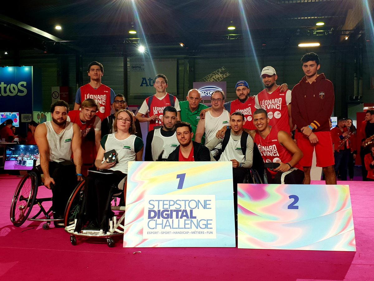 CelineGraet's tweet photo. Bien fière de notre équipe de basket  #poledevinci 
#StepstoneDigitalC https://t.co/5lyhvwmd1F