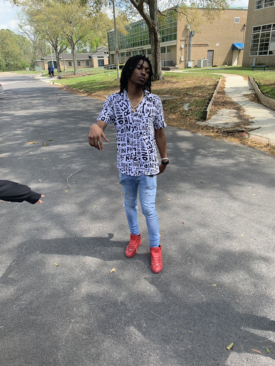 Jsteve223's tweet photo. I Had Forgot Bout y’all But #SUSpringFest19 Drip 💧‼️ https://t.co/0fJLiFjhb2