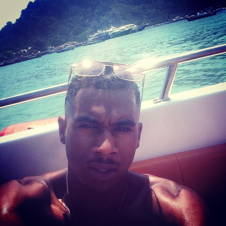 timaltropchaud's tweet image. Le silence d’aujourd’hui annonce le bruit de demain 👂🏾...
#La11