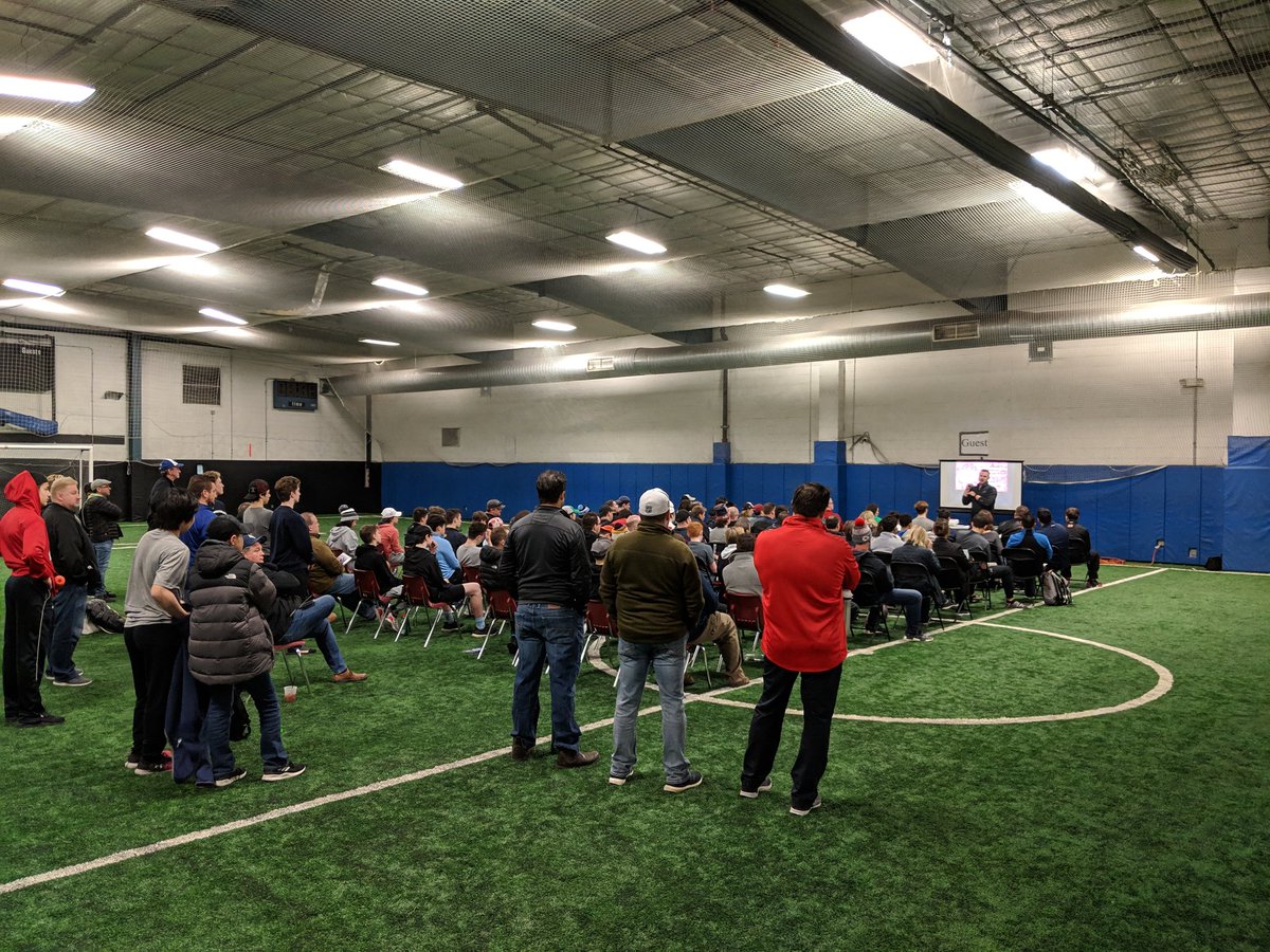 NAHLHockey's tweet photo. Packed house for the #NAHLCombine educational seminar at @7B_IceArena with NAHL Director of Player Personnel Tony Zasowski (@Zow01)! https://t.co/iEOWmW2MZq