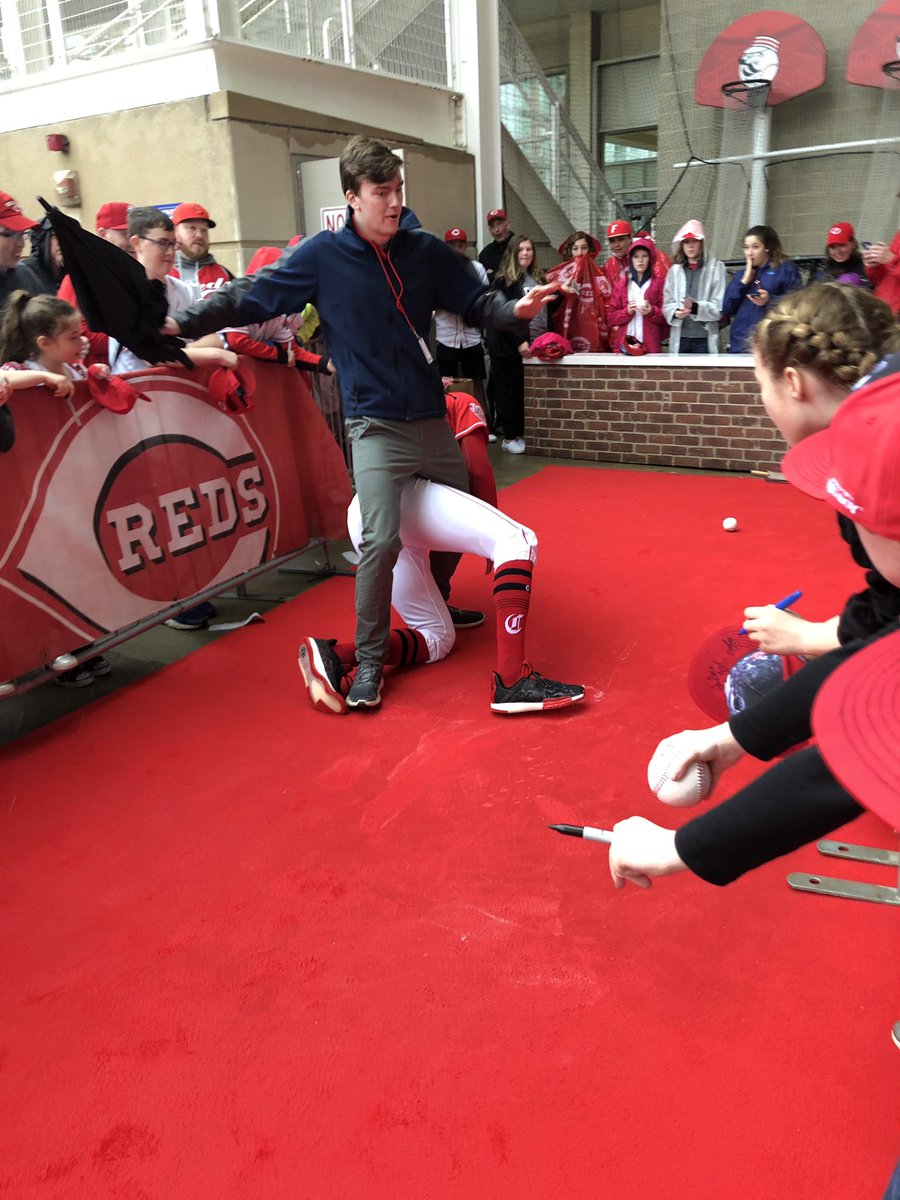This was the end result after Garrett went to try and catch a ball that went rolling down the red carpet! He went to catch and then slipped and took a knee plant! #atleasthetried #allforthekids #redskidsopeningday