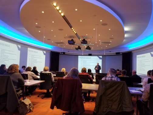 Joe <a href="/Welinske/">Joe Welinske</a> leads #WritersUA in snazzy <a href="/msudenver/">MSU Denver</a> multimedia #CAVEA. I did #RoboHelp &amp; #AdobeCaptivate presos there. west.writersua.com #TechComm #AdobeTCS