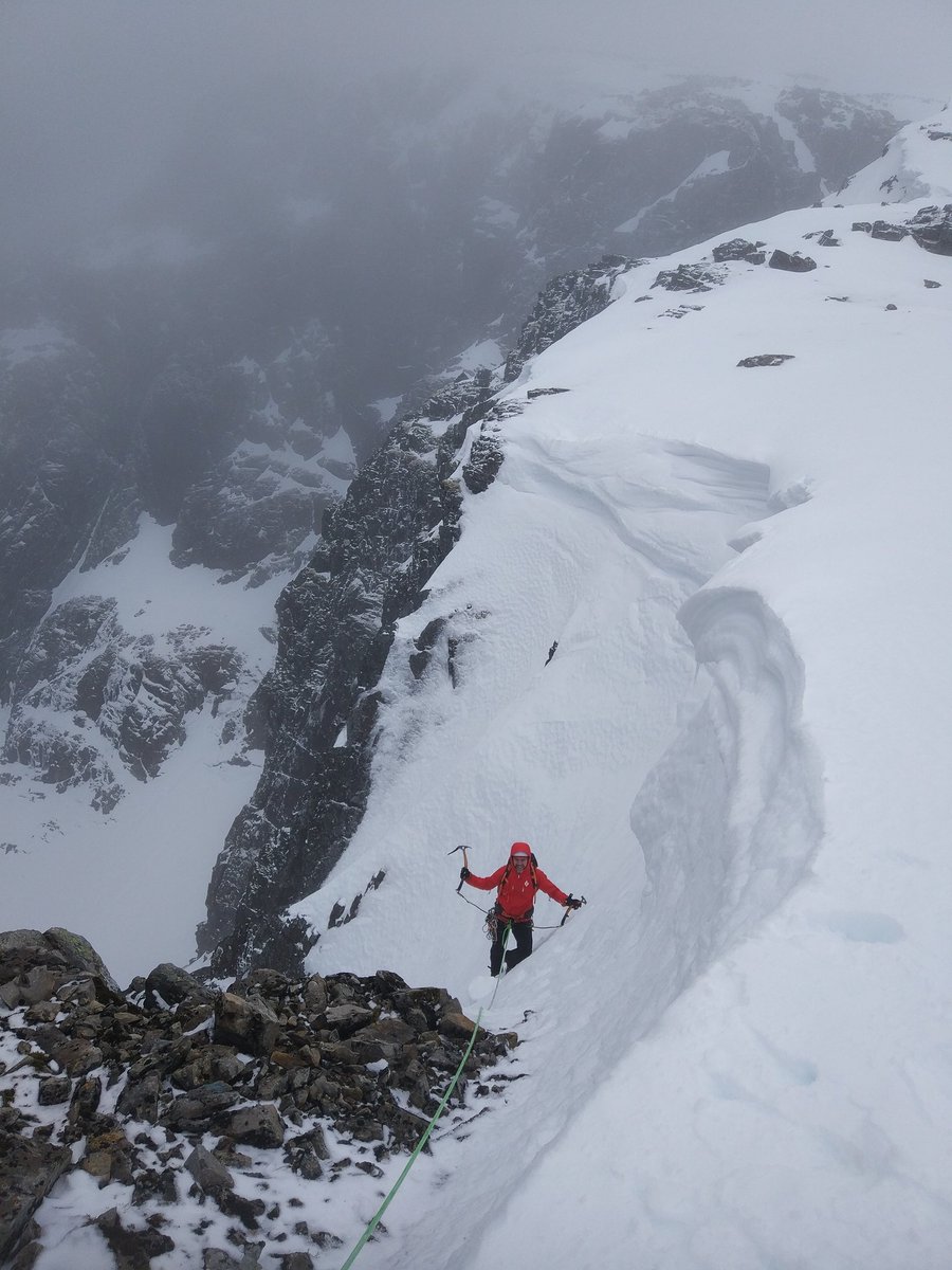 Ken Applegate (@westcoastguides) on Twitter photo Central Gully R/H on Ben Nevis today. Lean but good fun.
westcoast-mountainguides.co.uk/sunshine-ice-c…
<a href="/lowealpine/">Lowe Alpine</a> @trolloutdoors @ami_professionals #scottishhighlands #scotwinter #bennevis Central Gully R/H on Ben Nevis today. Lean but good fun.
westcoast-mountainguides.co.uk/sunshine-ice-c…
<a href="/lowealpine/">Lowe Alpine</a> @trolloutdoors @ami_professionals #scottishhighlands #scotwinter #bennevis