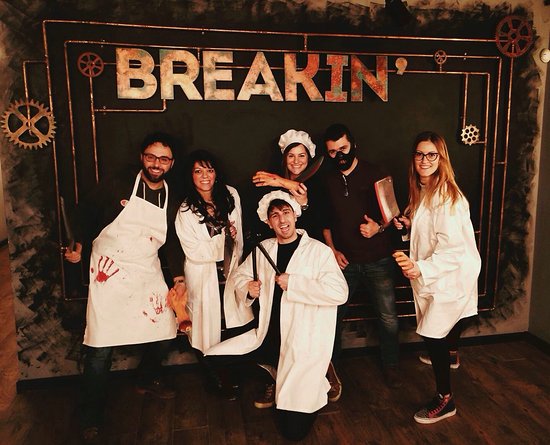 SmudgedLipstickEvent tweet media