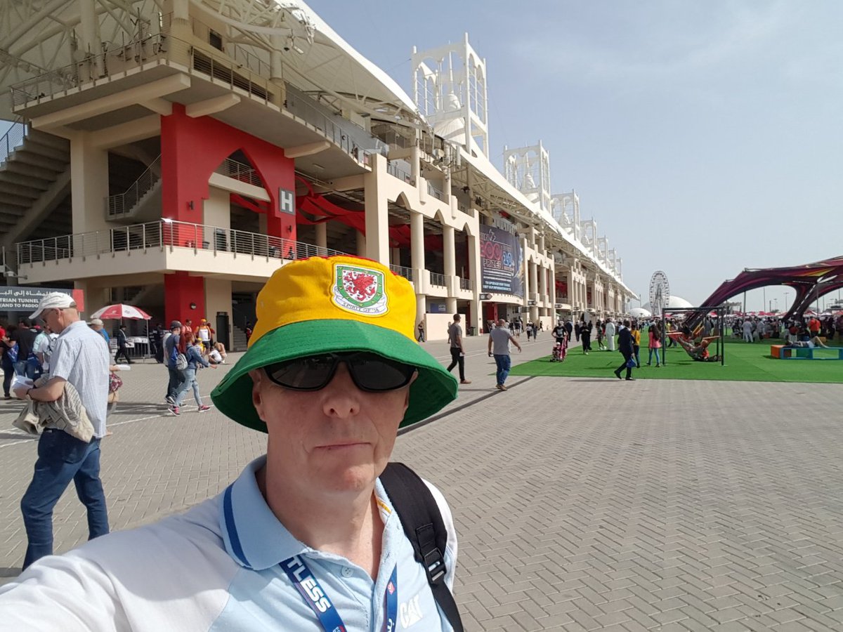 so58 bucket hat