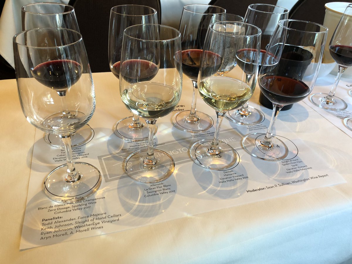 Fantastic lineup of wines and panelists for the Extreme Viticulture seminar at <a href="/TasteWashington/">Taste Washington</a> this morning! #WAwine