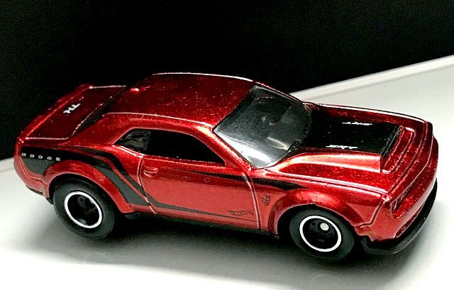 hot wheels 18 dodge challenger srt demon treasure hunt