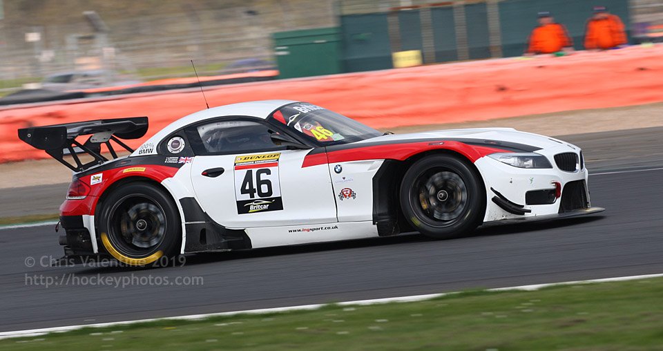 Unofficial top three from Race 2: 1st #55 Seale/Clutton Lamborghini Huracan, 2nd #29 Frost/Khera McLaren 650s GT3, 3rd #46 Clarke/Lindsay BMW Z4 GT4 <a href="/SilverstoneUK/">Silverstone</a> <a href="/DunlopMSport/">Dunlop Motorsport SRI</a> @BARC