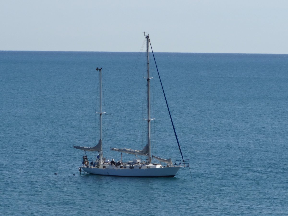 Capdailhotel's tweet photo. Sailing in #CapdAil does it get any better. What better way to enjoy sailing vacation in #SouthFrance . more info follow us @Capdailhotel https://t.co/Et4A9V3IYo