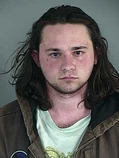 SPDOregon's tweet image. 4 juveniles &amp;amp; one adult arrested for possession &amp;amp; delivery in connection with 13 year old’s death from overdose of LSD.  22 year old Kevin Harris pictured.