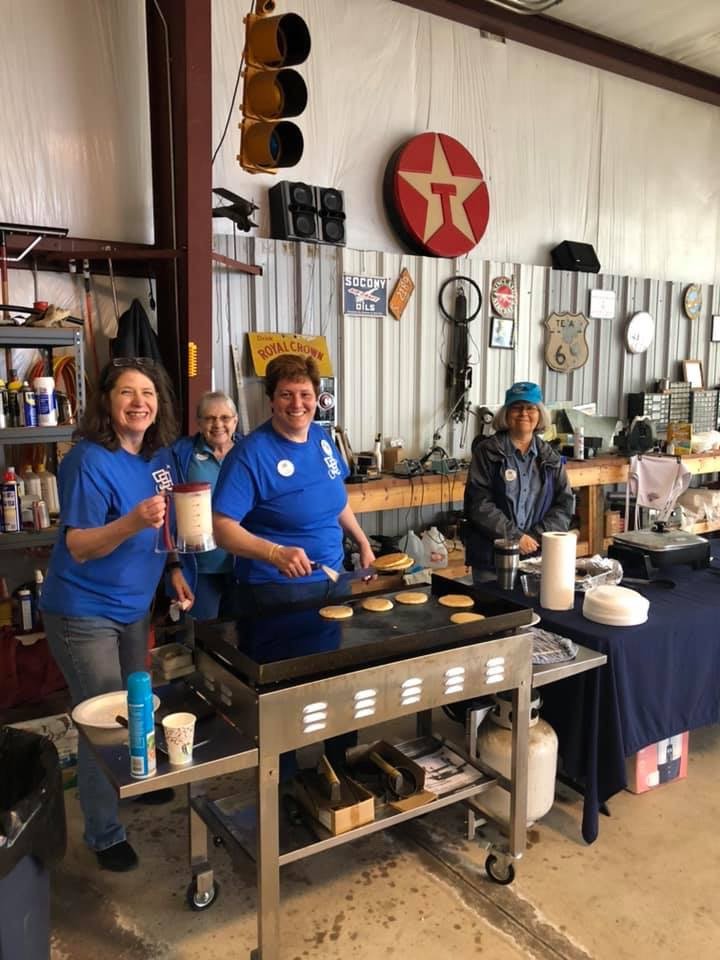 memphis99s's tweet photo. Thanks to everyone who came out and supported @TheNinetyNines at our pancake breakfast this morning! https://t.co/P6sCKiot6e