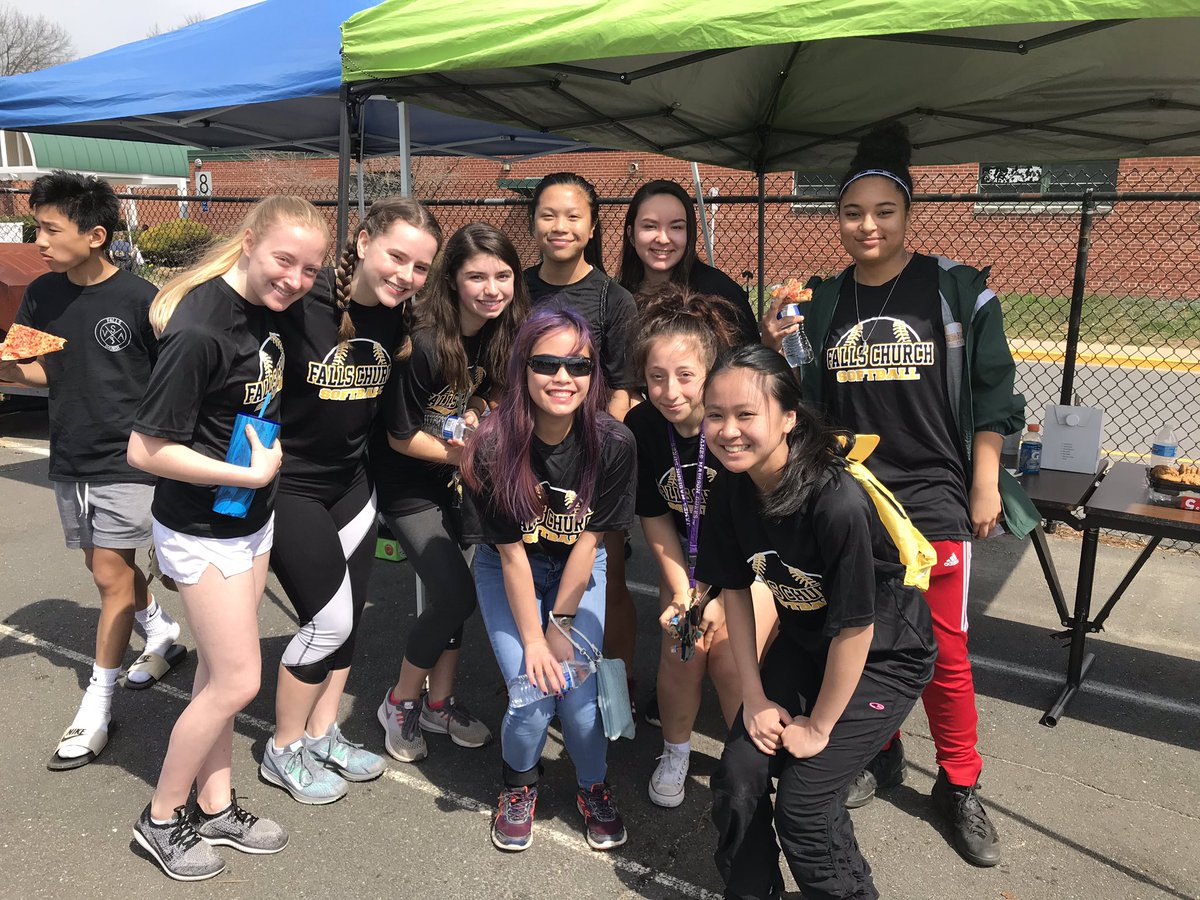 Jaguar Boys Lacrosse and Softball players are ready to finish the mulch deliveries  <a href="/FallsChurchHS/">Falls Church HS</a> <a href="/FallsChurchPTSA/">Falls Church High School PTSA</a> Way to go Jags !!!