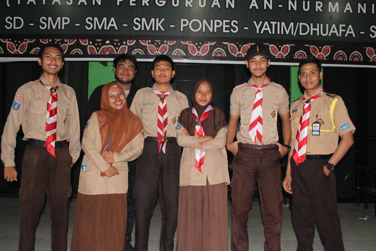 pramuka_ciledug's tweet photo. Kunjungan Dewan Kerja Ranting Ciledug di Perkemahan Sabtu Minggu Pramuka SMA dan SMK YAPERA dalam rangka kenaikan TKU Tingkat Penegak Bantara yang di Laksanakan di Kawasan Pendidikan An-Nurmaniyah, Ciledug, Kota Tangerang.

#PramukaCiledug #DKRCiledug https://t.co/ODkpXs4KWW