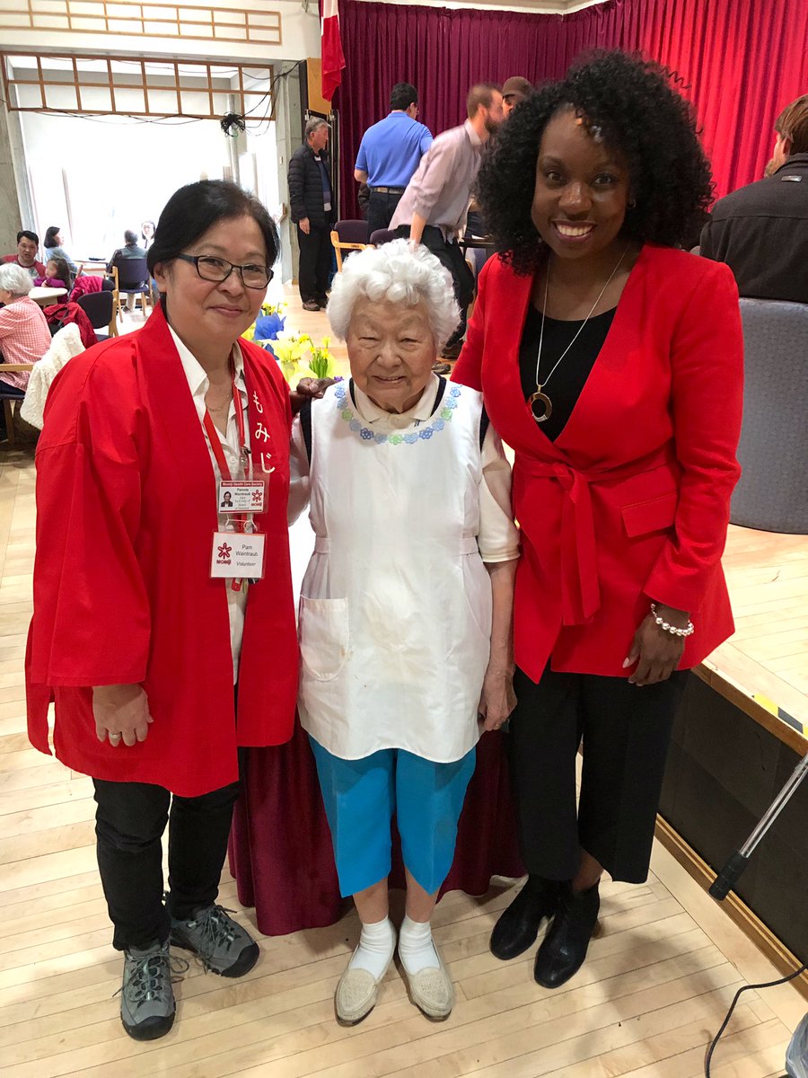 MitzieHunter's tweet photo. The Momiji Community Bazaar was full of energy, a sense of community and joy! Happy 96th Birthday to Rose Aihoshi, she celebrates on April 9th. #ScarbTO #ONPoli #CommunityBazaar https://t.co/T531v1NfUo