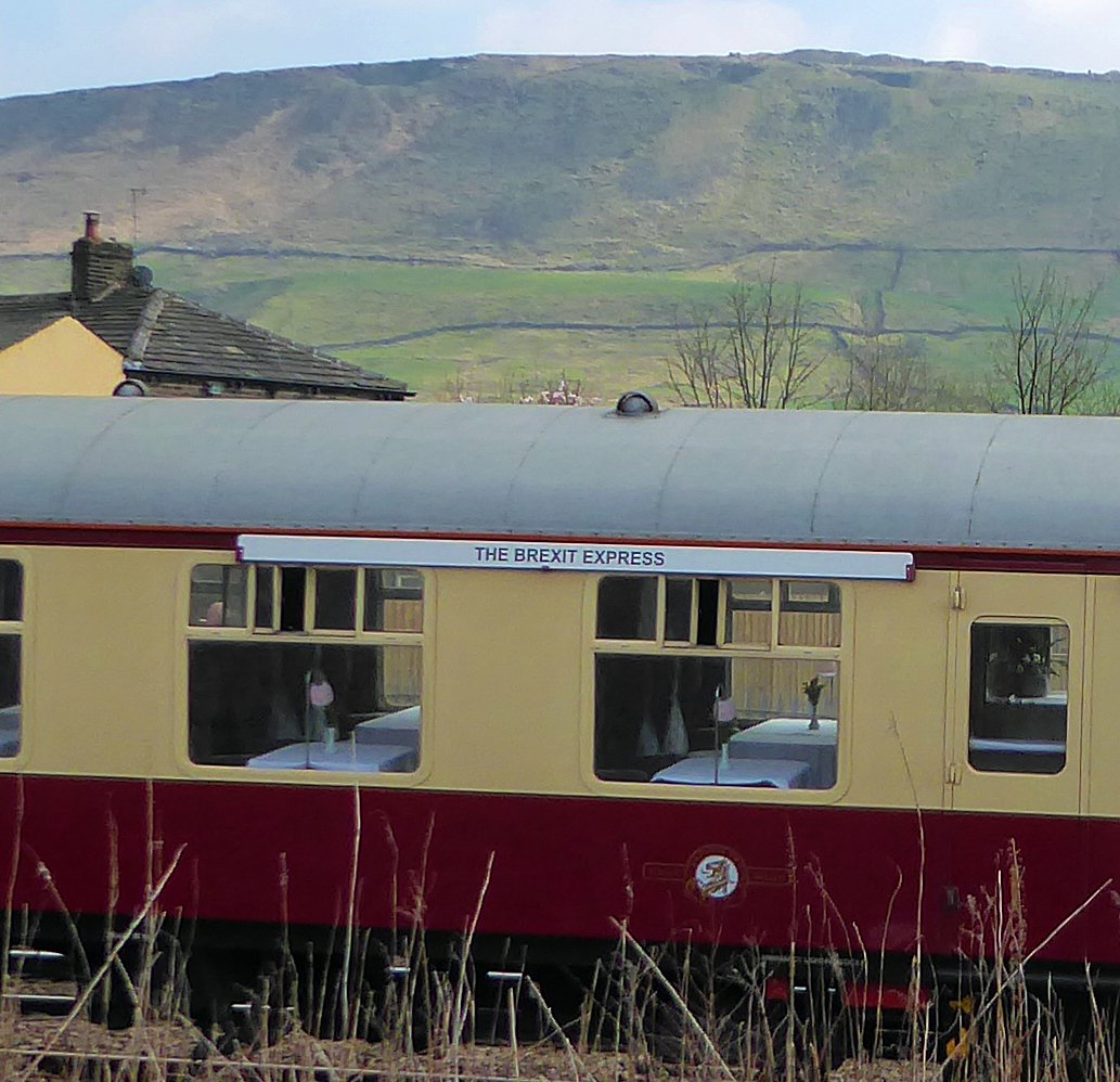 TalkSaddleworth's tweet photo. An oxymoron passed through #Saddleworth today courtesy of steam locomotive 'Britannia' : https://t.co/fOGCGBsvEH