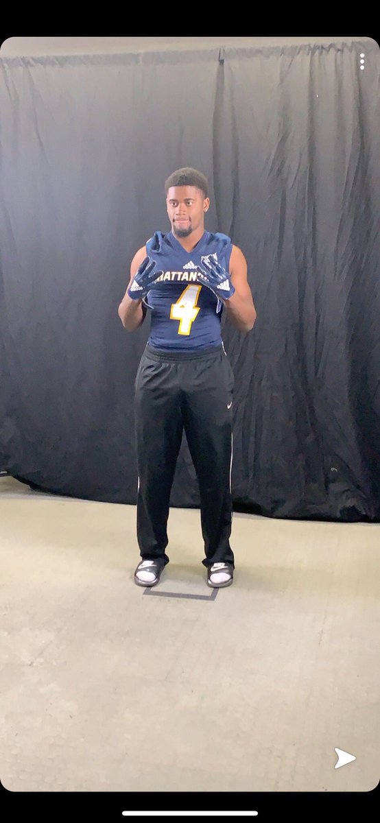 lwhurricanes's tweet photo. C/O 2020 WR Tahje McFarland on a visit at @GoMocsFB this weekend. Can’t wait to see his recruitment pick up this spring! https://t.co/Sl3r73KYui