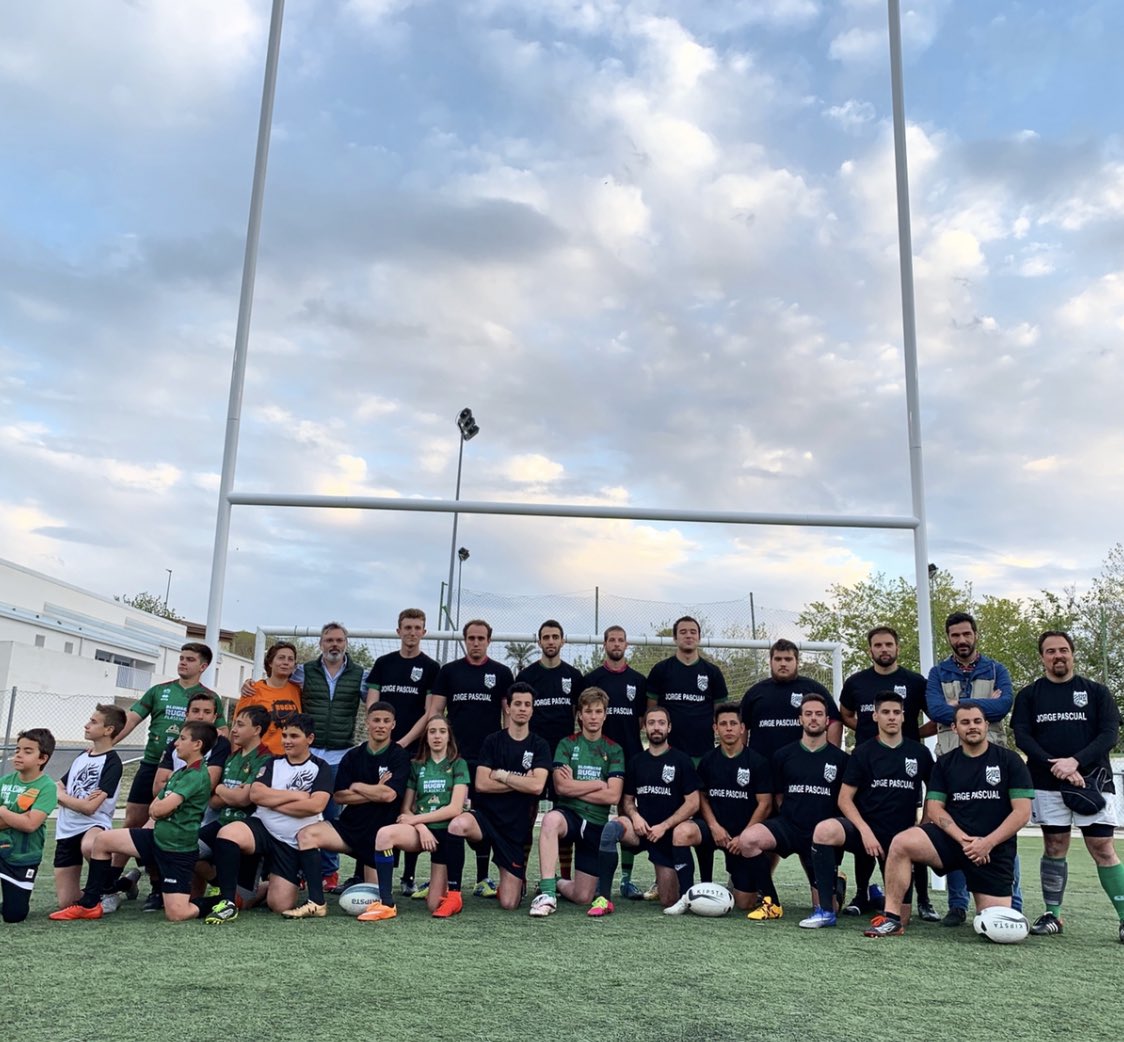 Acompañamos al <a href="/RugbyPlasencia/">Plasencia Rugby Club</a> en su primer partido con las nuevas porterías en el campo de la Ciudad Deportiva #Plasencia