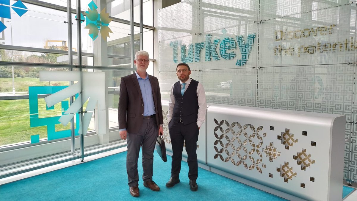 tragatee's tweet photo. Türkiye İhracatçılar Meclisi’nde stratejik ve inovatif projelerimiz hakkında görüşmeler gerçekleştirdik 😊
#tragate #investinturkey #turkishexporters #TİM https://t.co/CRwaHbSpjP
