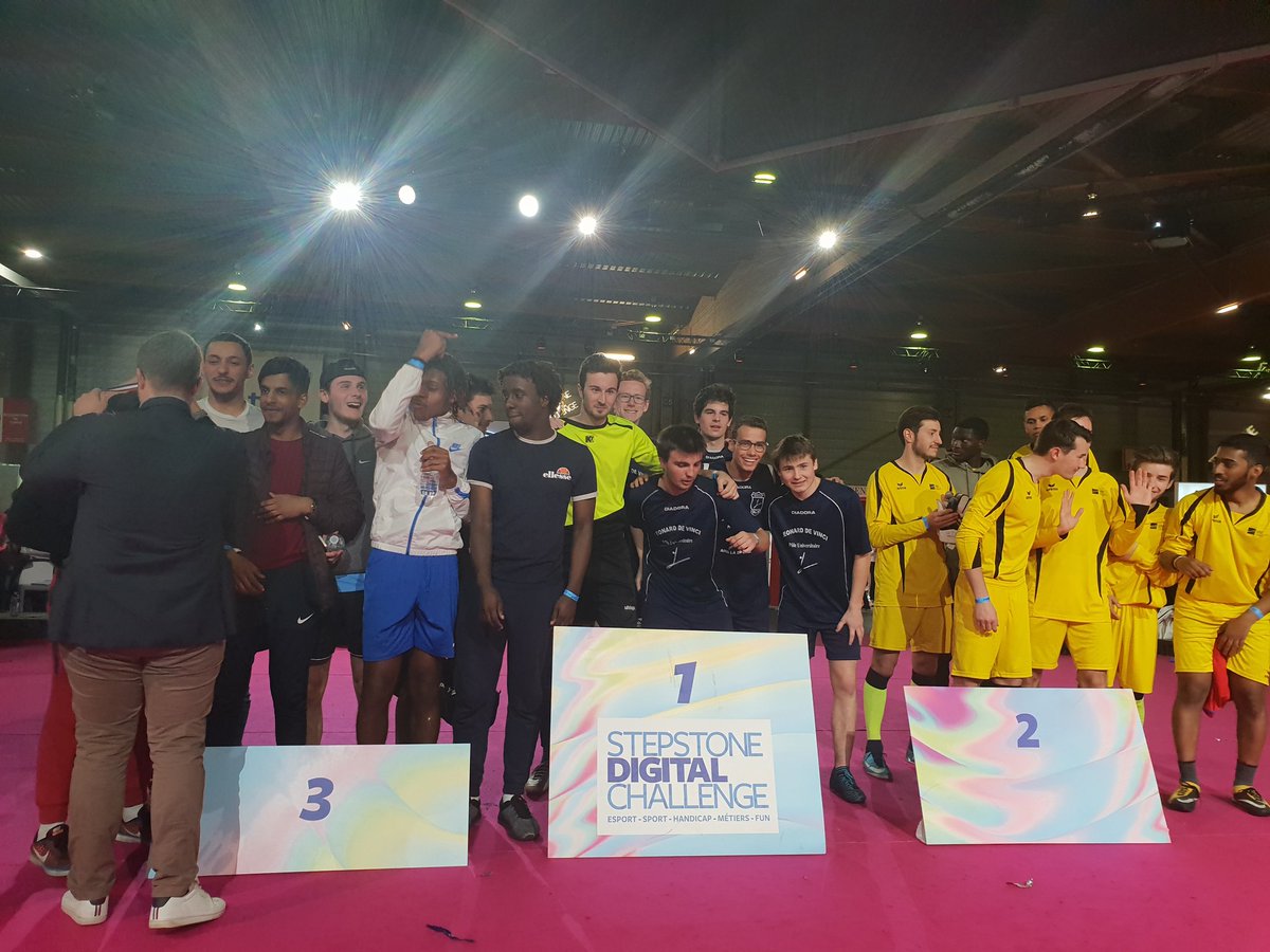 CelineGraet's tweet photo. [RESULTATS] #poledevinci @StepStoneDigit 

#HandiBasket 🏀
➡️ 2e place 🥈

#football féminin ⚽️
➡️ 3e place🥉

#football masculin ⚽️
➡️ 1e place🥇

Fanfare @MusiqueMix 🎷
➡️ 1e place 🥇

Campus le + mobilisé 📣
➡️ 1e place 🏆 https://t.co/CVtn1VkiyQ