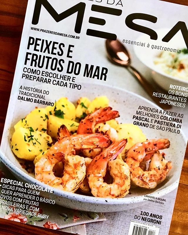 pippopercussi's tweet photo. Prazeres da MESA, a melhor revista de gastronomia do Brasil! Um orgulho ver a sua trajetória de sucesso!! E fazer parte dessa caminhada!!! #quisibevebene #quisimangiabene #vinheriapercussi #prazeresdamesa #food #foodlover #gastronomia #provinho #troppob… https://t.co/luKjqKTGH5 https://t.co/Ej2PeXFJzu