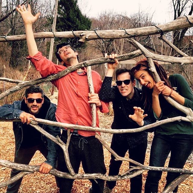 robflax's tweet image. Unleash the beast! #doublestuffed #springbreaktour final show tonight with @billywylder at @thehollowalbany_! #musicband

#Repost @billywylder
・・・
FREE WYLDER ✊🏽 Albany tonight at @thehollowalbany_ w. @beargrasssongs + @sings_her_way_up ! ift.tt/2CJueBG