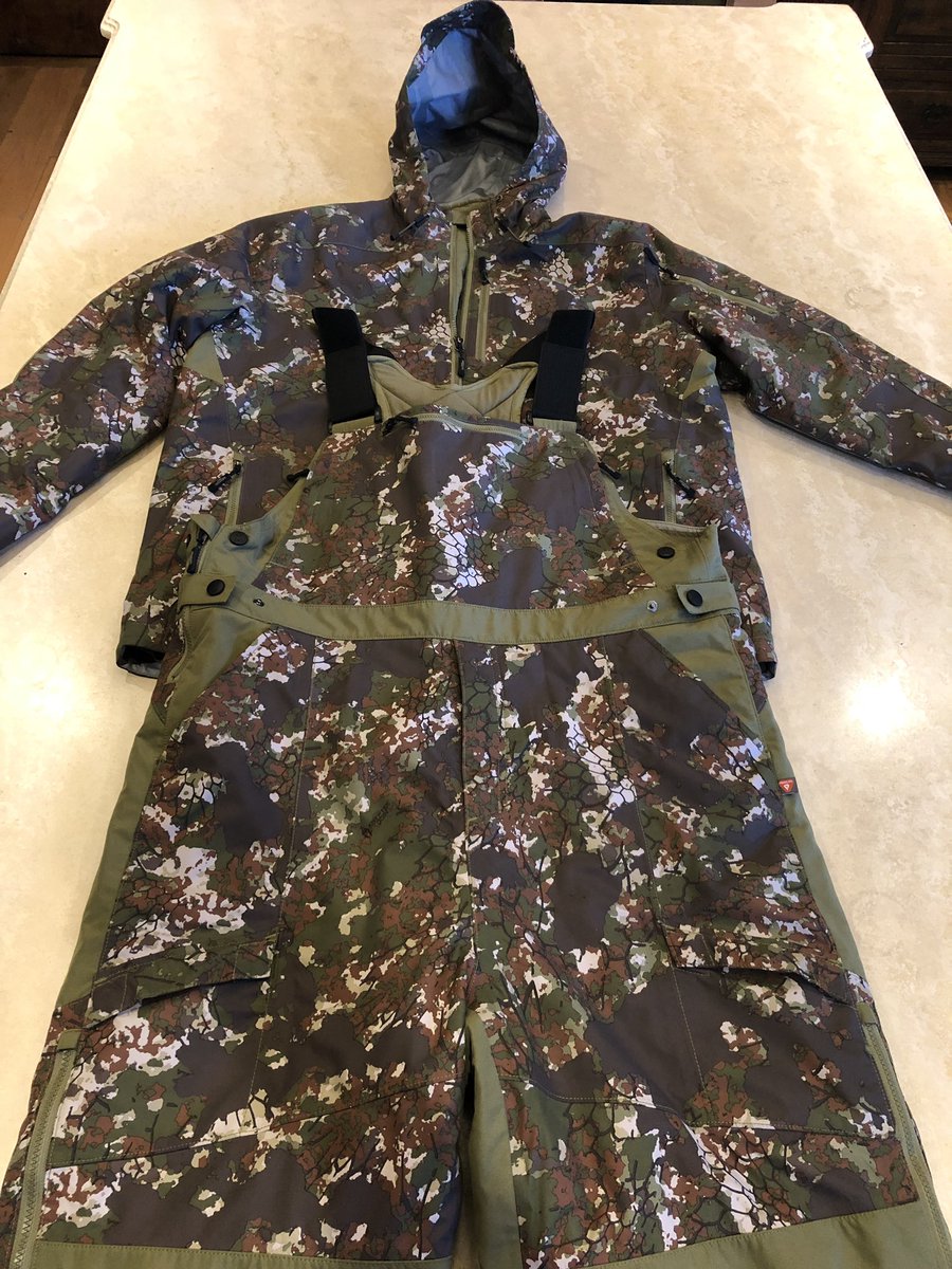 TheVacationDR's tweet photo. Pumped about this #EHG outdoor gear by @paioutdoors When @coltford brought some down to #TaylorCreek we all fell in love with it! Thanks to #TimBerry and his staff. I am happy to represent their brand. @MossyOak #OsceolaFlorida #ThunderChickens #EGHTribe https://t.co/VgAzUeR9gH