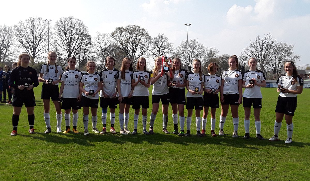 NewMiltonTown's tweet photo. Congratulations to our @NMTLADIESFC U15's winning the inaugural @SotonDivFA Cup today 5-0 against @EastleighLFC Goals from Pitman (3), White & Exley. Huge thanks to the SDFA and @HGYFL1 for organising and to @AFCTotton for hosting. #thisgirlcan #UpTheLinnets #onforthetreble https://t.co/ytwW5bESa7