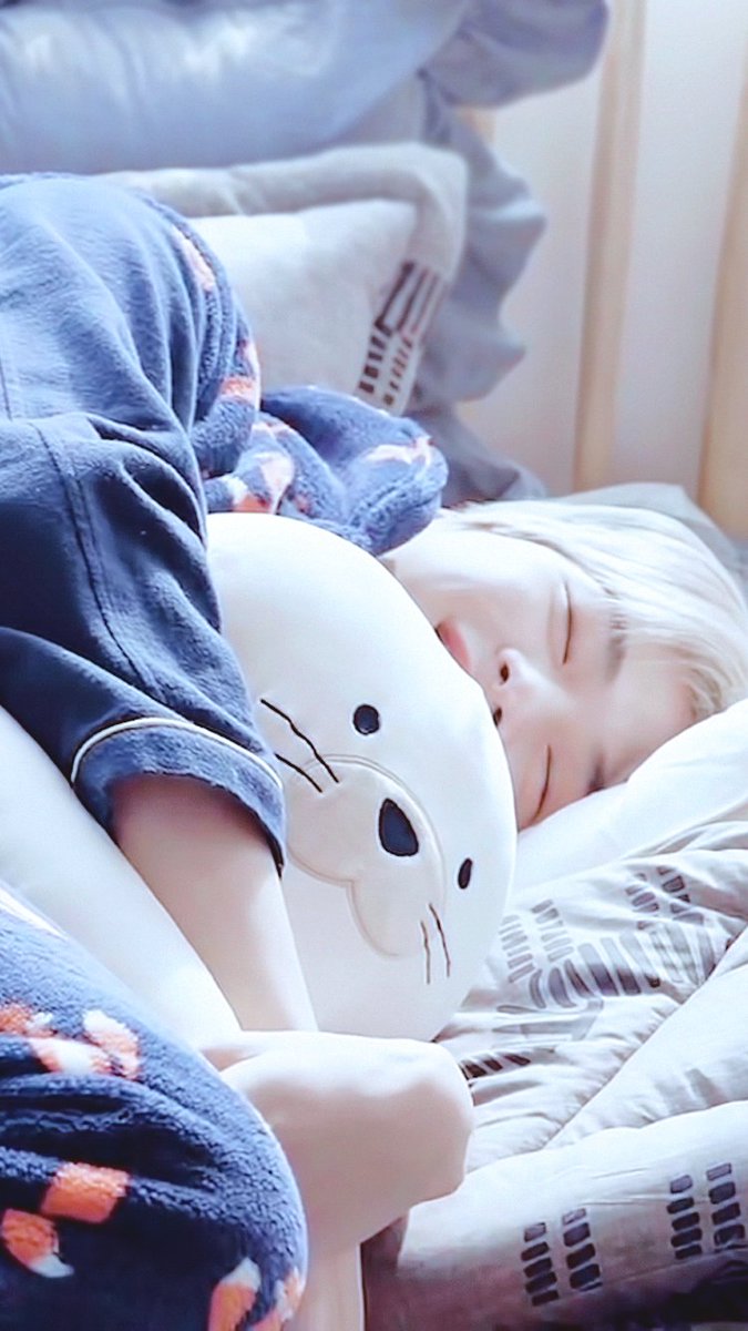 kdnl1113's tweet photo. 강다니엘 기네스북
강다니엘 루이비통
강다니엘 트위스트
강다니엘 레이니즘
강다니엘 피지컬
강다니엘 사복
강다니엘 솔로
강다니엘 독무
강다니엘 직캠
강다니엘 춤선
강다니엘 무대
강다니엘 패션
강다니엘 화보
강다니엘 기부
강다니엘 엘르
#강다니엘 #KangDaniel https://t.co/jVBhifCgNV